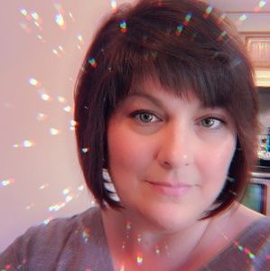 Meet your Posher, Alice